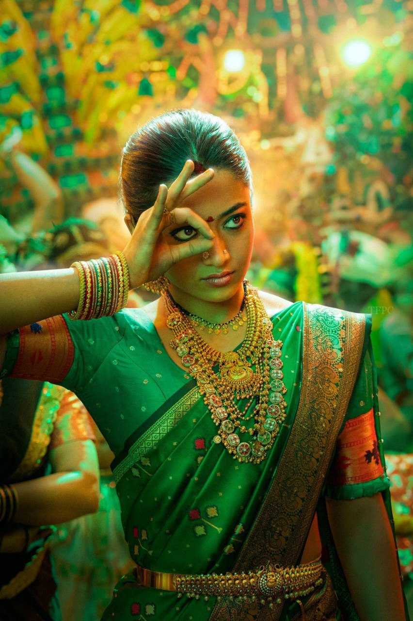 Banarasi Soft Silk Saree Bollywood BM19