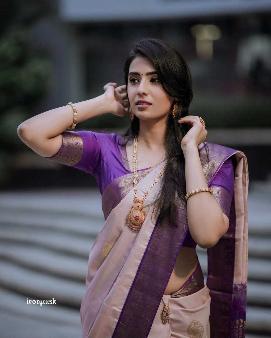 Soft Silk Sarees -  Lichi Silk BM32
