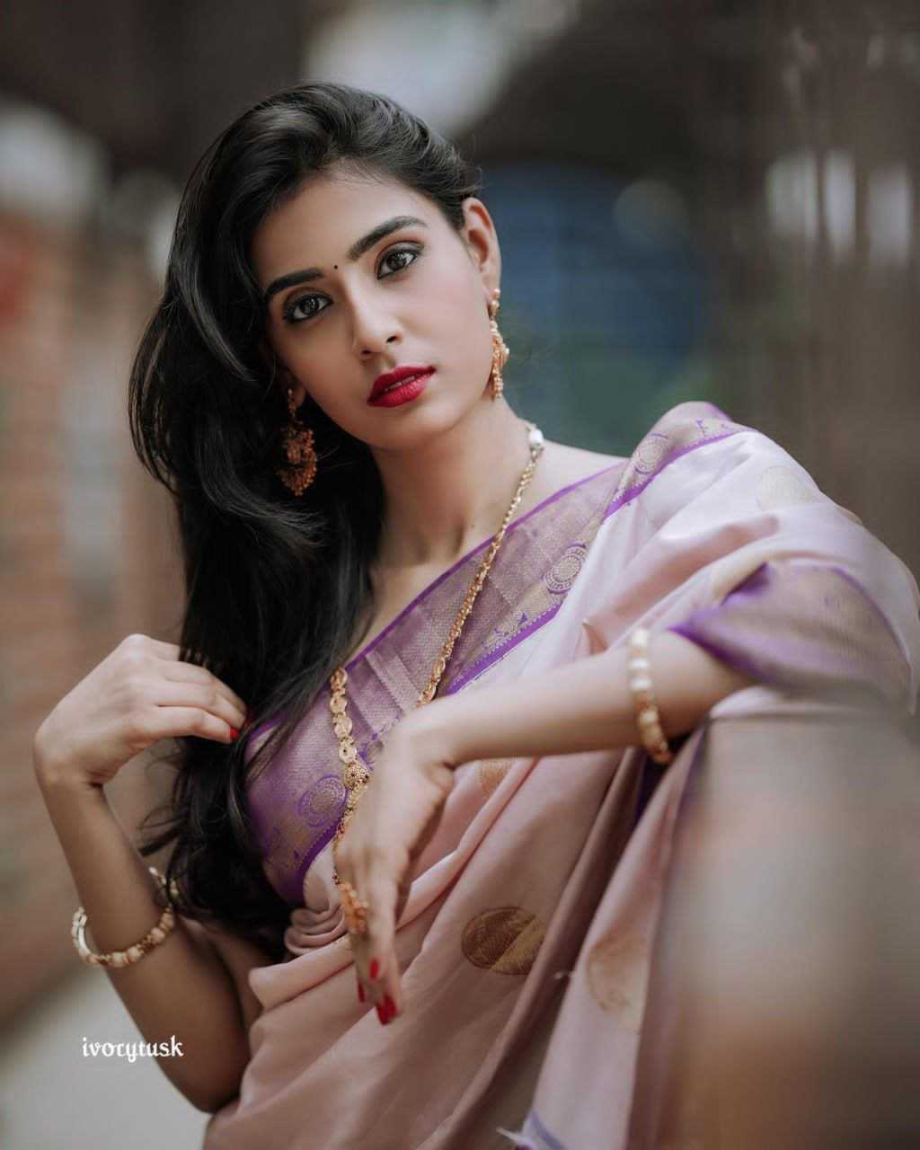 Soft Silk Sarees -  Lichi Silk BM32