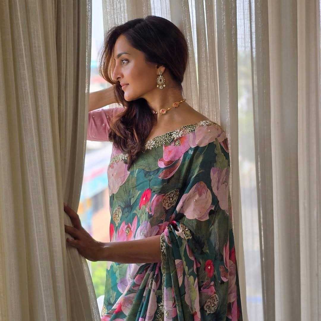 Soft Chinon Saree Bollywood BM15