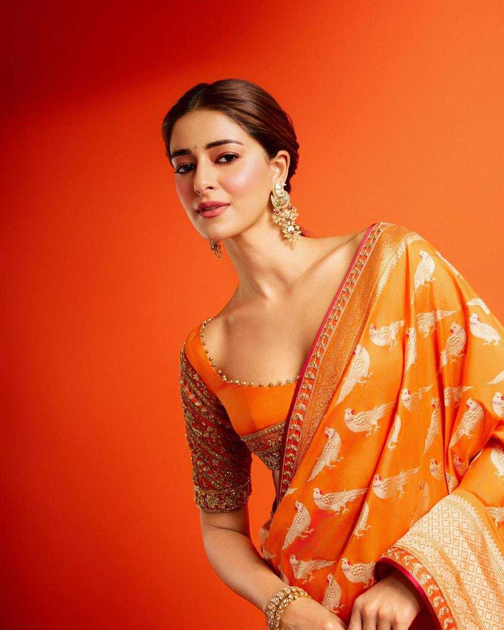 Viscose Saree Bollywood BM17