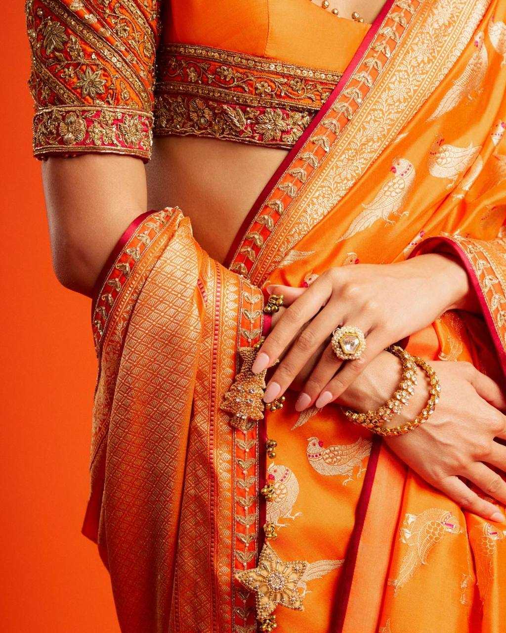 Viscose Saree Bollywood BM17