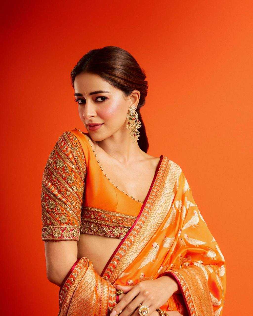 Viscose Saree Bollywood BM17