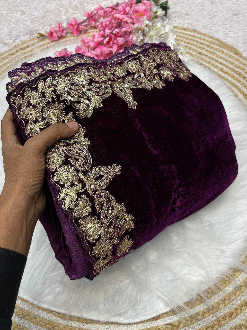 Velvet  Saree Bollywood BM14