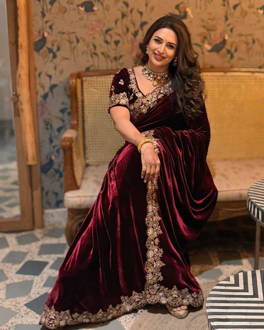 Velvet  Saree Bollywood BM14