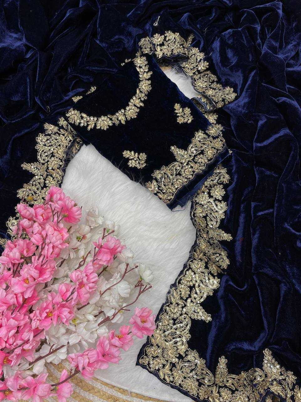 Velvet  Saree Bollywood BM14